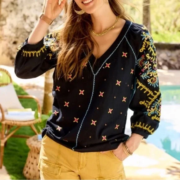 Sundance Cotton Embroidered Blouse Puff Sleeve V Neck Black Size Large BNWT - Picture 1 of 7